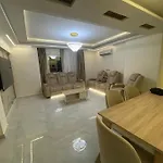 شقة المهندسين جامعة الدول ميدان لبنان الدقي فندقية