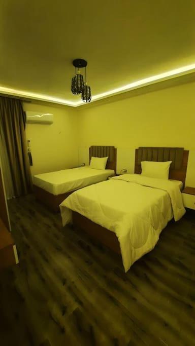 المهندسين جامعة الدول ميدان لبنان الدقي فندقية *