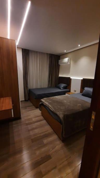 المهندسين جامعة الدول ميدان لبنان الدقي فندقية *