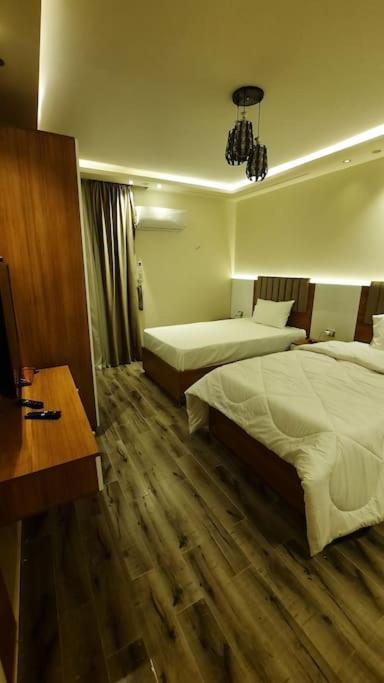 المهندسين جامعة الدول ميدان لبنان الدقي فندقية Apartment *